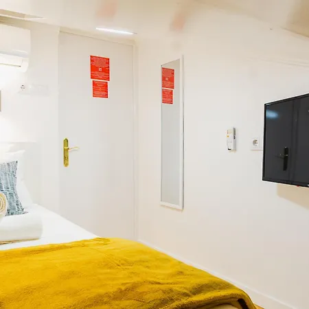 Quartos - Almirante Reis 4 Andar-2